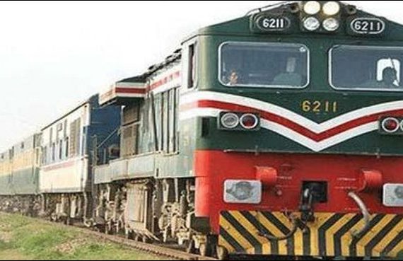 Huit disparates trains a internationaliser a sauvayage du salaire autrui: Sheikh Rasheed